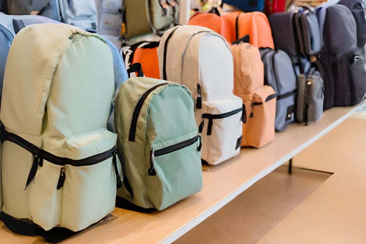 Ultimate Guide to 35 Major Backpacks with Lifetime Warranty